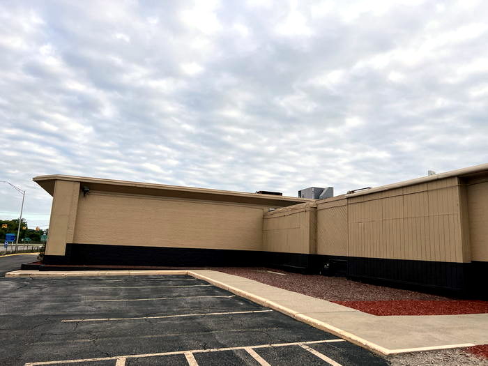 Port Huron Lanes - September 2022 Photo (newer photo)